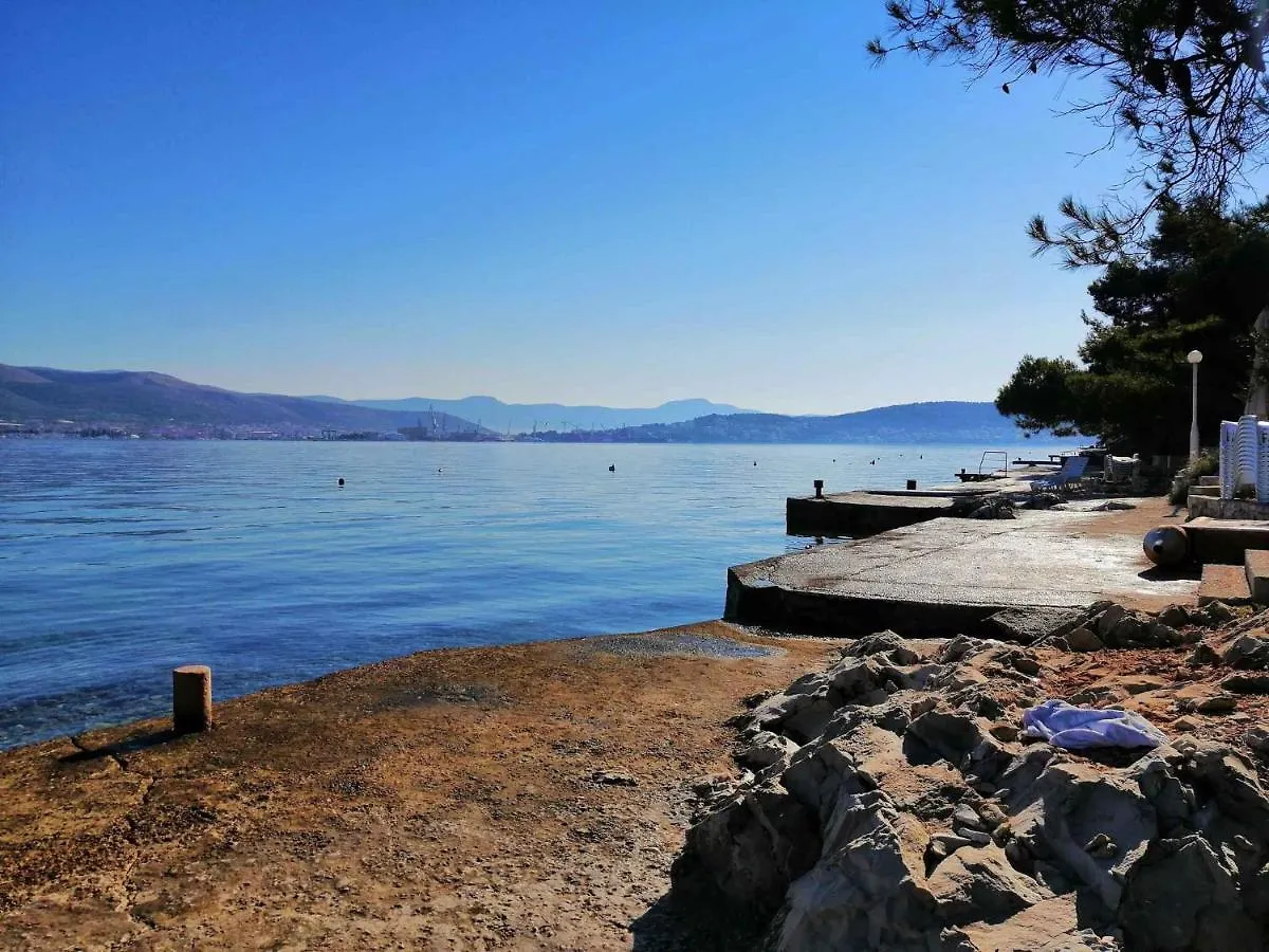 1 Bedroom Amazing Apartment In Trogir