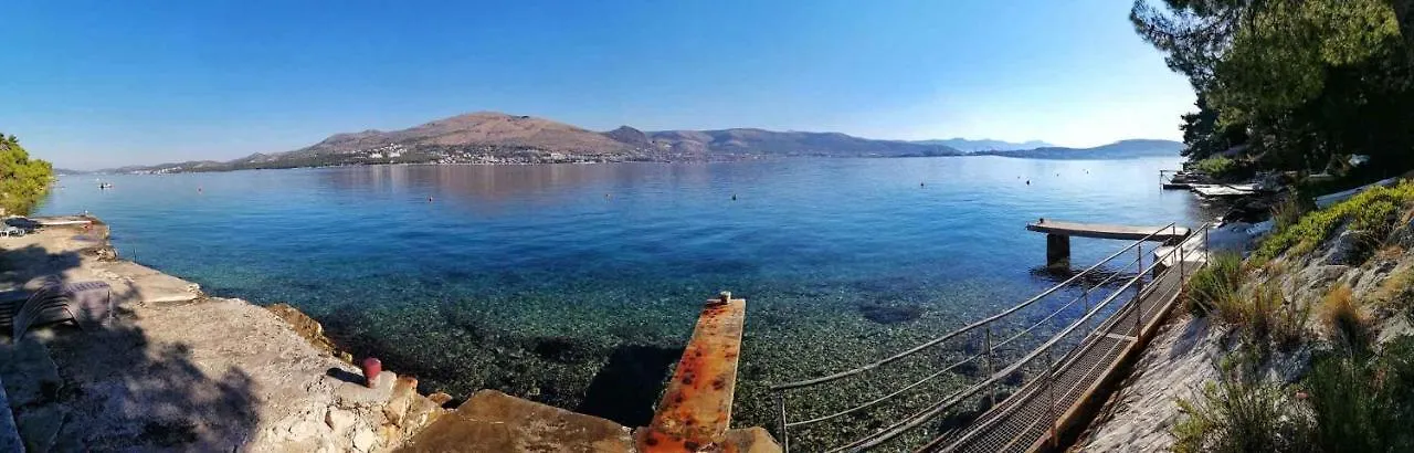 1 Bedroom Amazing Apartment In Trogir Kroatien