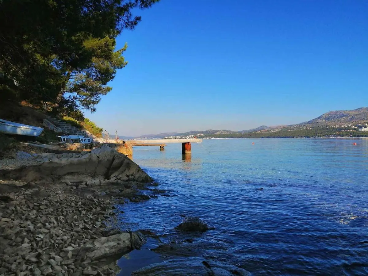 1 Bedroom Amazing Apartment In Trogir