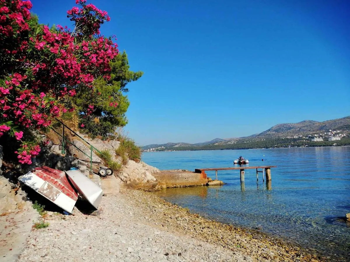 1 Bedroom Amazing Apartment In Trogir