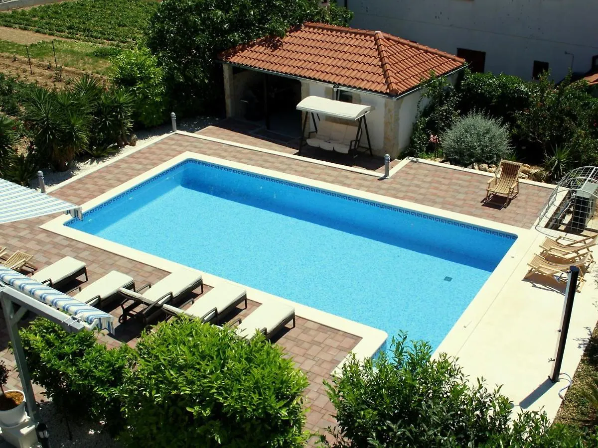 1 Bedroom Amazing Apartment In Trogir 0*,  Kroatien