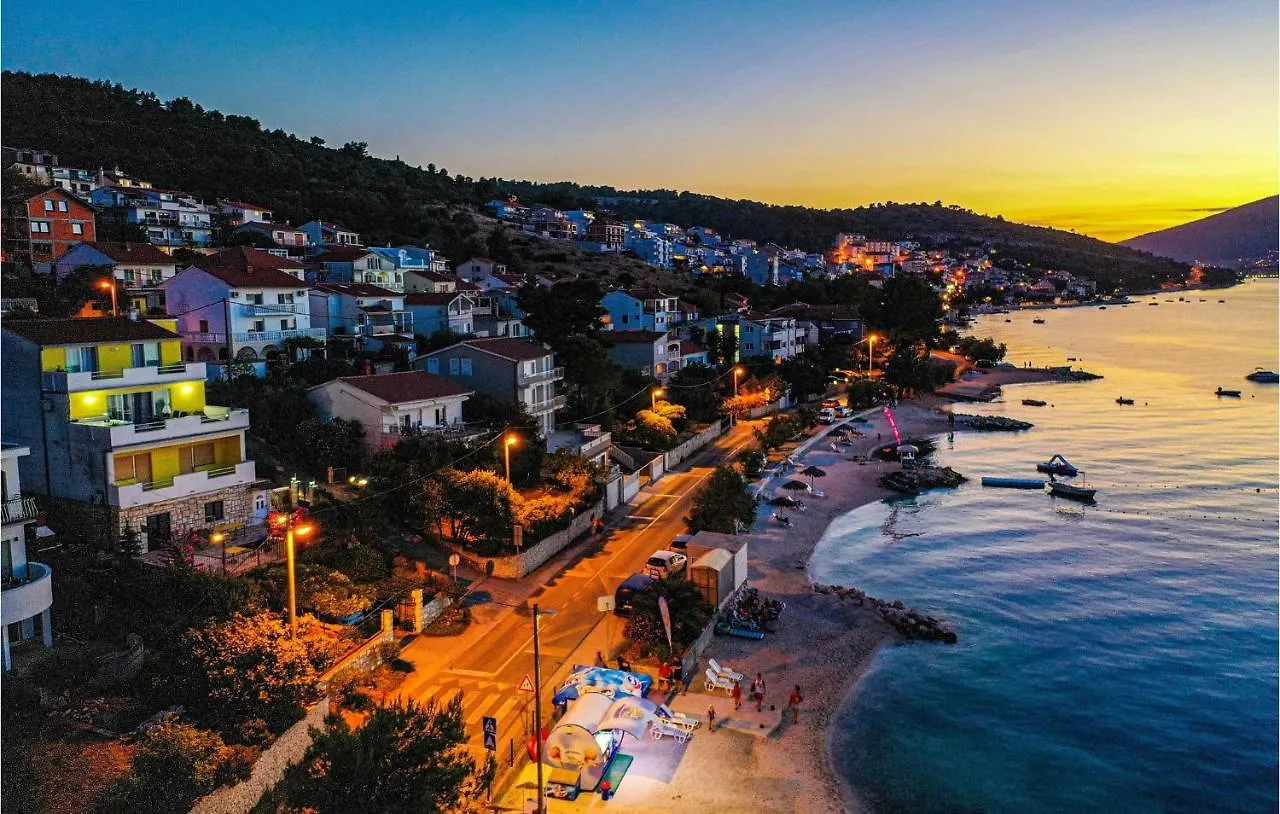 1 Bedroom Amazing Apartment In Trogir